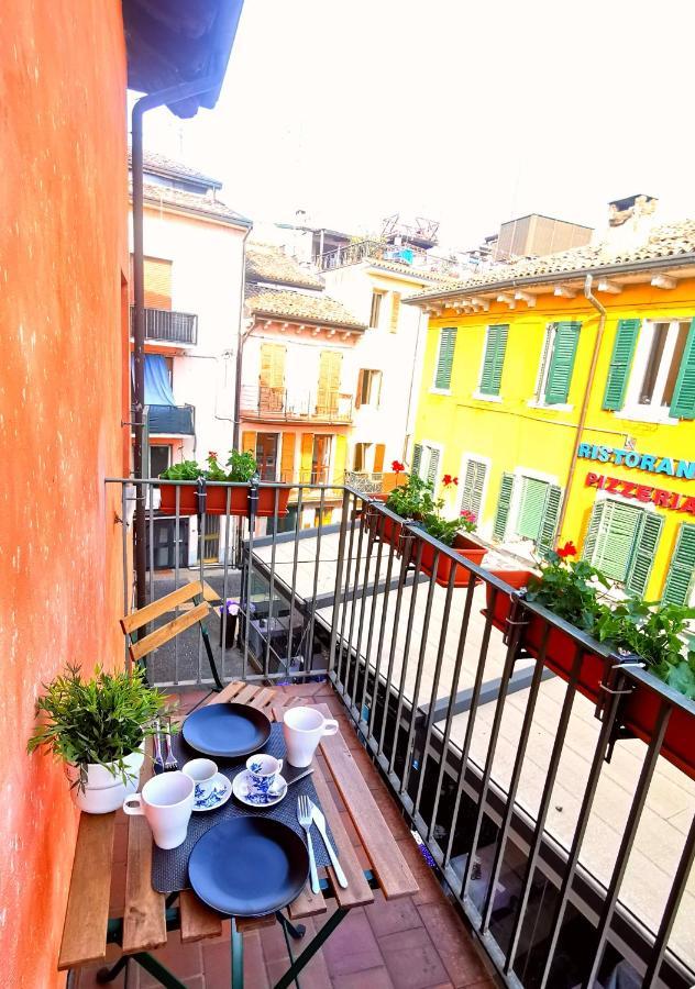 Old Town Apartment With Terrace - Live Love Lake 佩斯基耶拉德加达 外观 照片