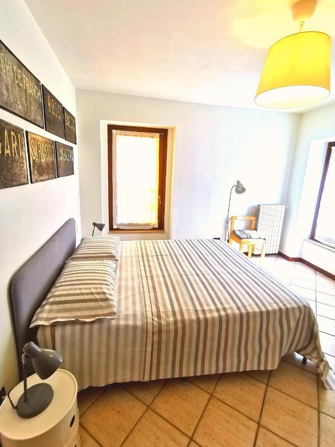 Old Town Apartment With Terrace - Live Love Lake 佩斯基耶拉德加达 外观 照片